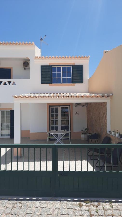 Apartamentos Mar I Odeceixe Luaran gambar